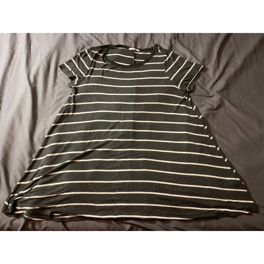 Acemi Sz Large Gray & White Dress   K309